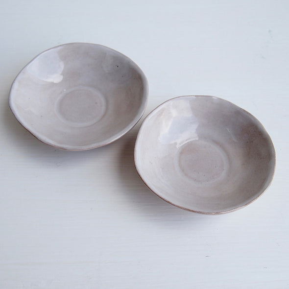 Handmade mini pottery oatmeal gloss white condiment bowls