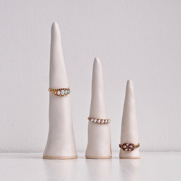 3 sizes satin white pottery ring cones