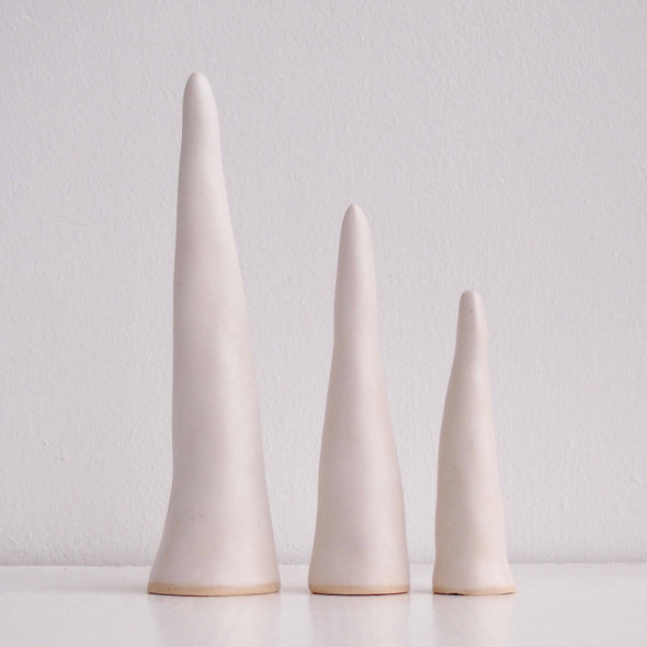 3 sizes satin white pottery ring cones without rings